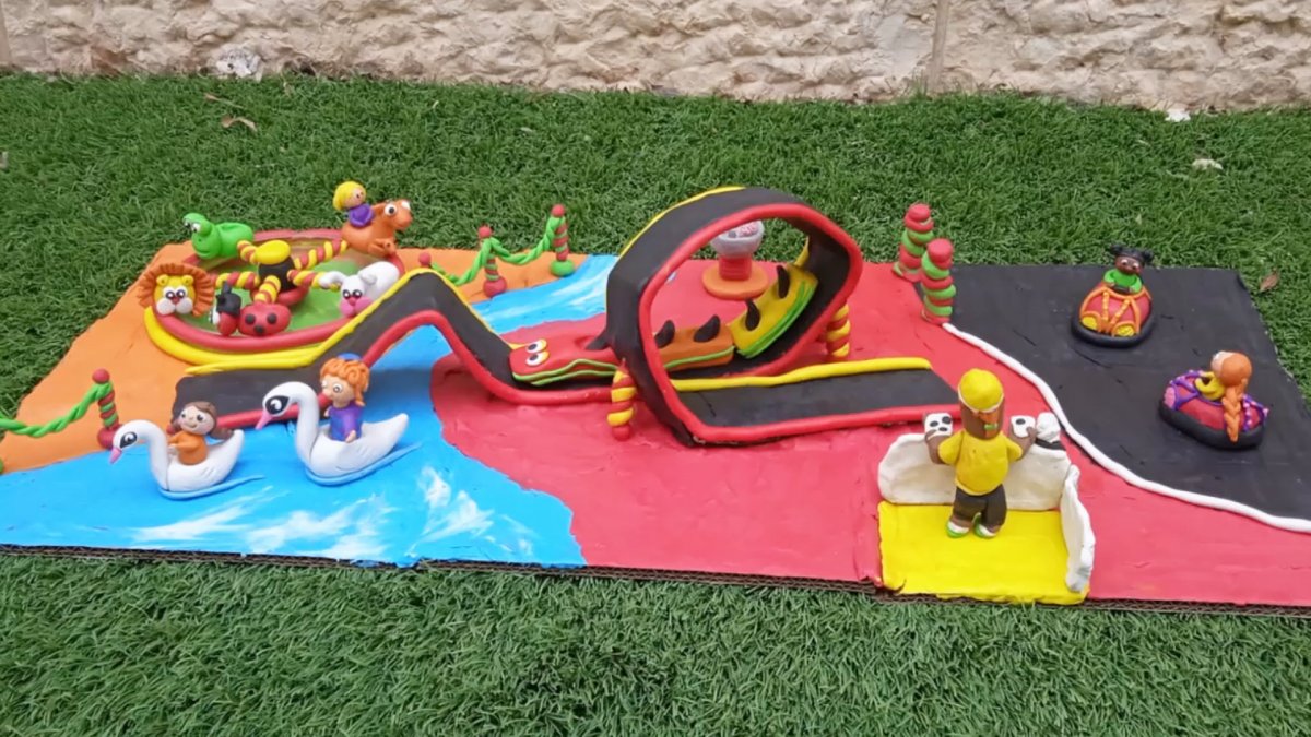 חוג פלסטלינה | כיף ב-לונה פארק - לונה פארק בפלסטלינה | שדרוגים ללונה פארק