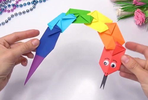 כך מכינים את נחש האוריגמי הכי מתוק שתראו