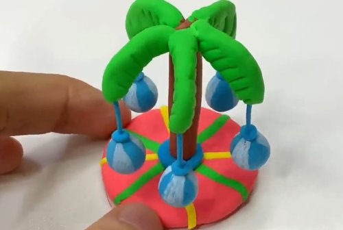 איך מכינים עץ מסתובב עם כדורים כמו בג'ימבורי אמיתי?