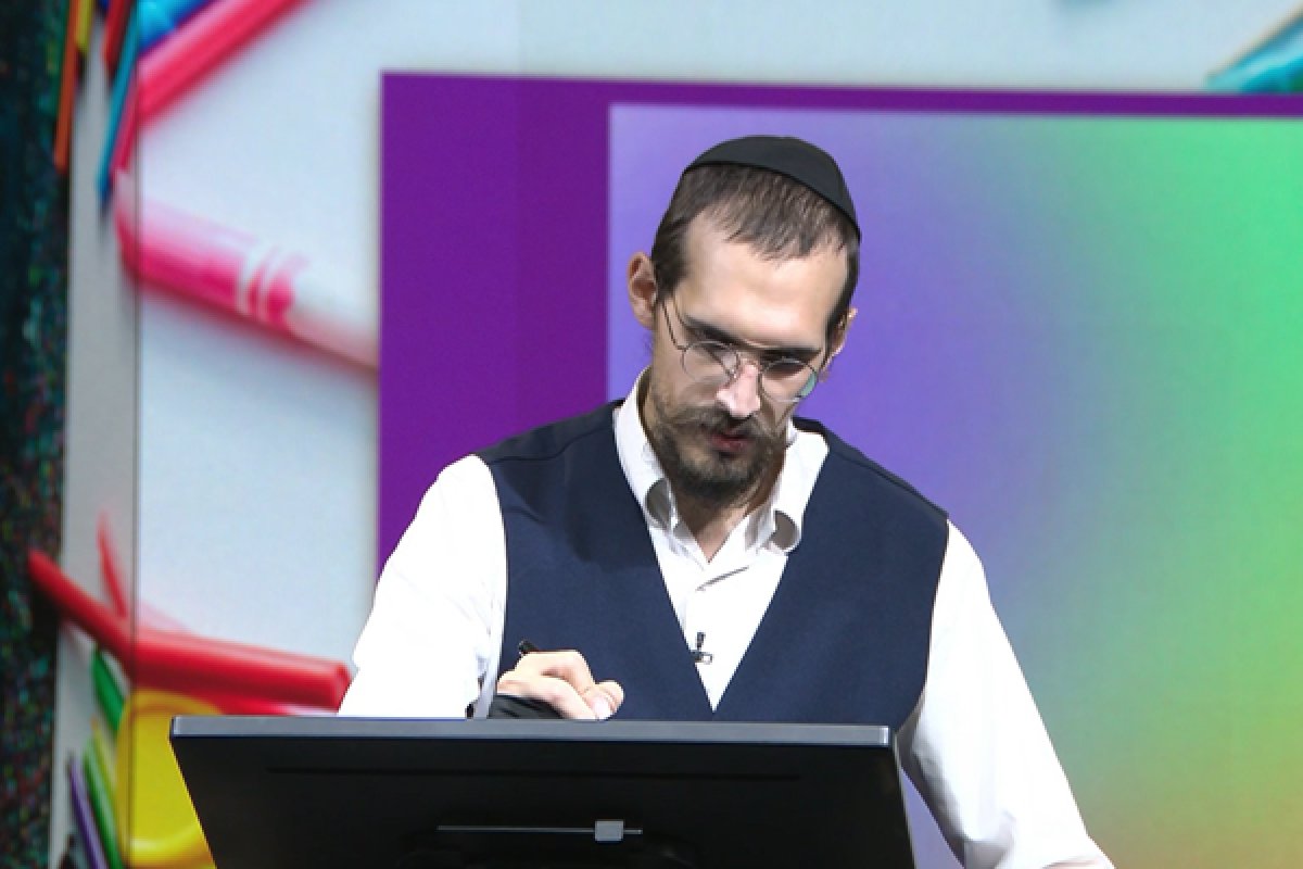 לצייר עם מנדי | מנדי מצייר את לולי הלוליין