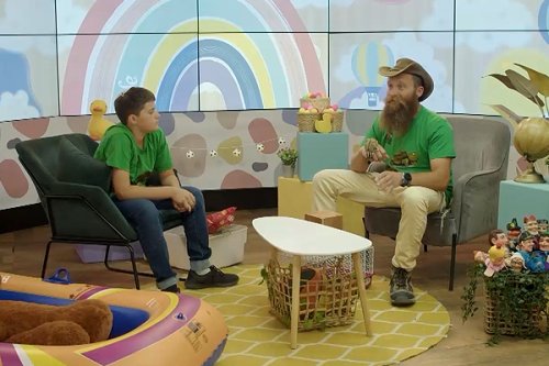 שלמה והחיות | תחרות קפיצה למרחק של חיות באולפן 