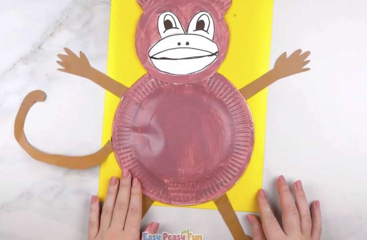 את הקוף הזה לא תמצאו בגן חיות אבל תוכלו להכין אותו בקלי קלות