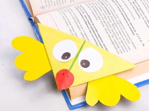 מקפלים את פינות הדפים בספרים? כך תכינו סימניות אפרוח חמודות