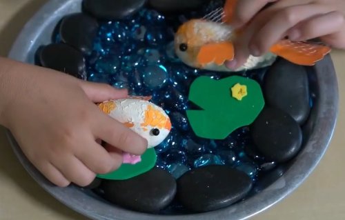 יצירה נחמדה: כיצד מכינים דג זהב לנוי – מאבן?
