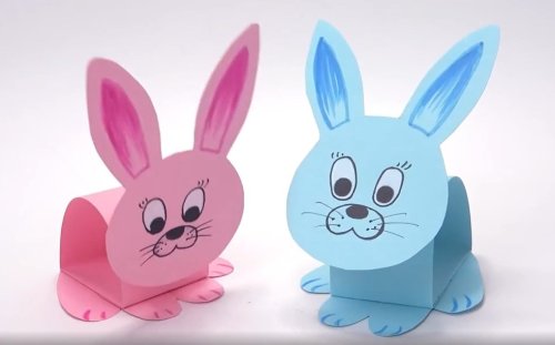 איך מכינים ארנבונים חמודים למשחק כיפי מנייר צבעוני?