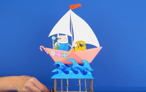 מיוחד | איך גורמים לאוניה הזאת לזוז, לעלות ולרדת על גלי הים