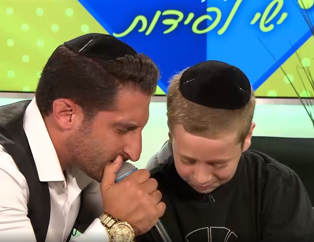 כמו גדולים, עונה 2 | אורחים מעניינים והרבה הפתעות. עם ישי לפידות ויונתן זיו - שרים עם איציק אורלב