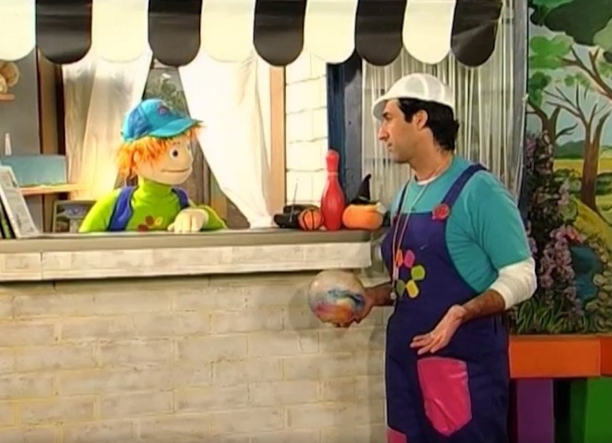 צור משלנו | איזהו מכובד? המכבד את הבריות