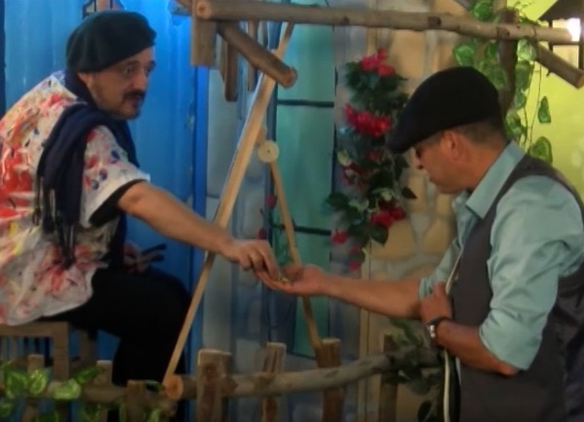 סיפורי אי שם | הקבצנים