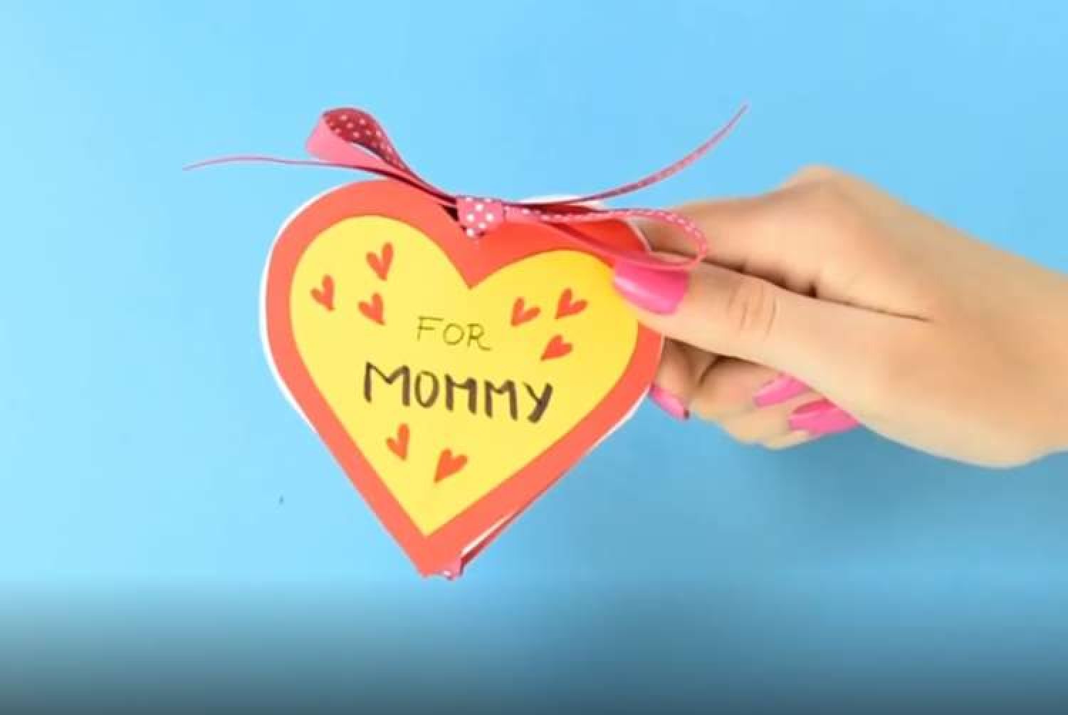 הידעתם איזו לטאה נראית מאיימת אף שאינה מסוכנת?